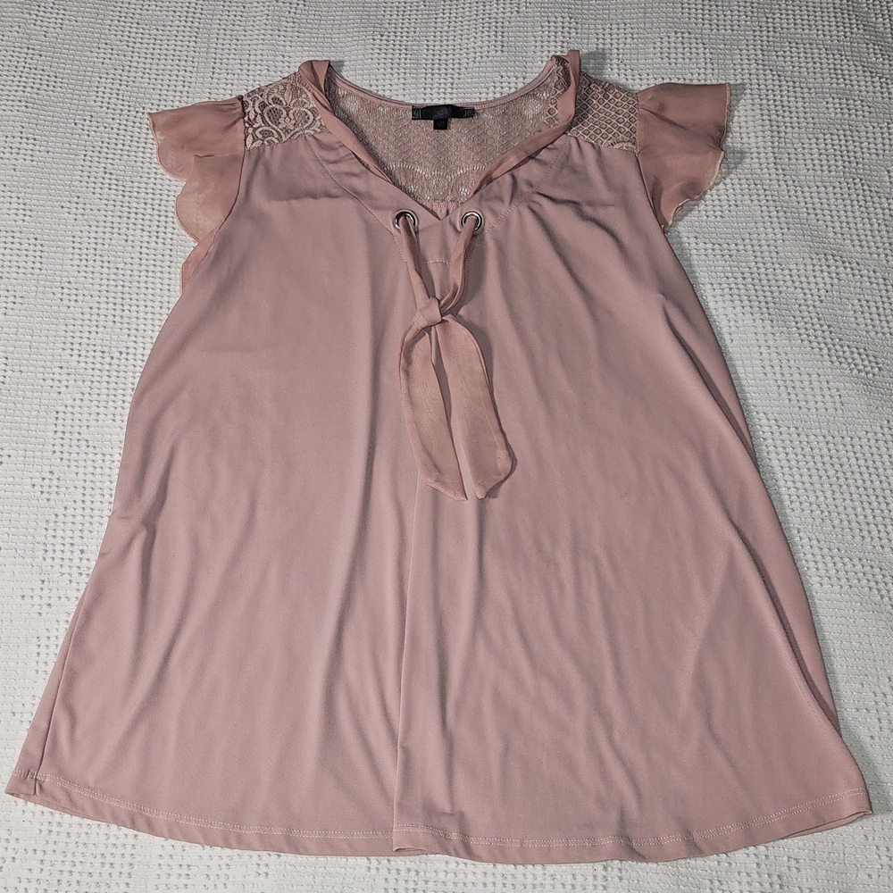 Tutta Bella Elegant Blush Lace Flutter Sleeve Maternity Blouse